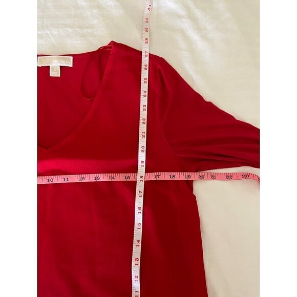 Michael Michael kors v neck tiered bottom long sleeve shirt size medium - Picture 5 of 6
